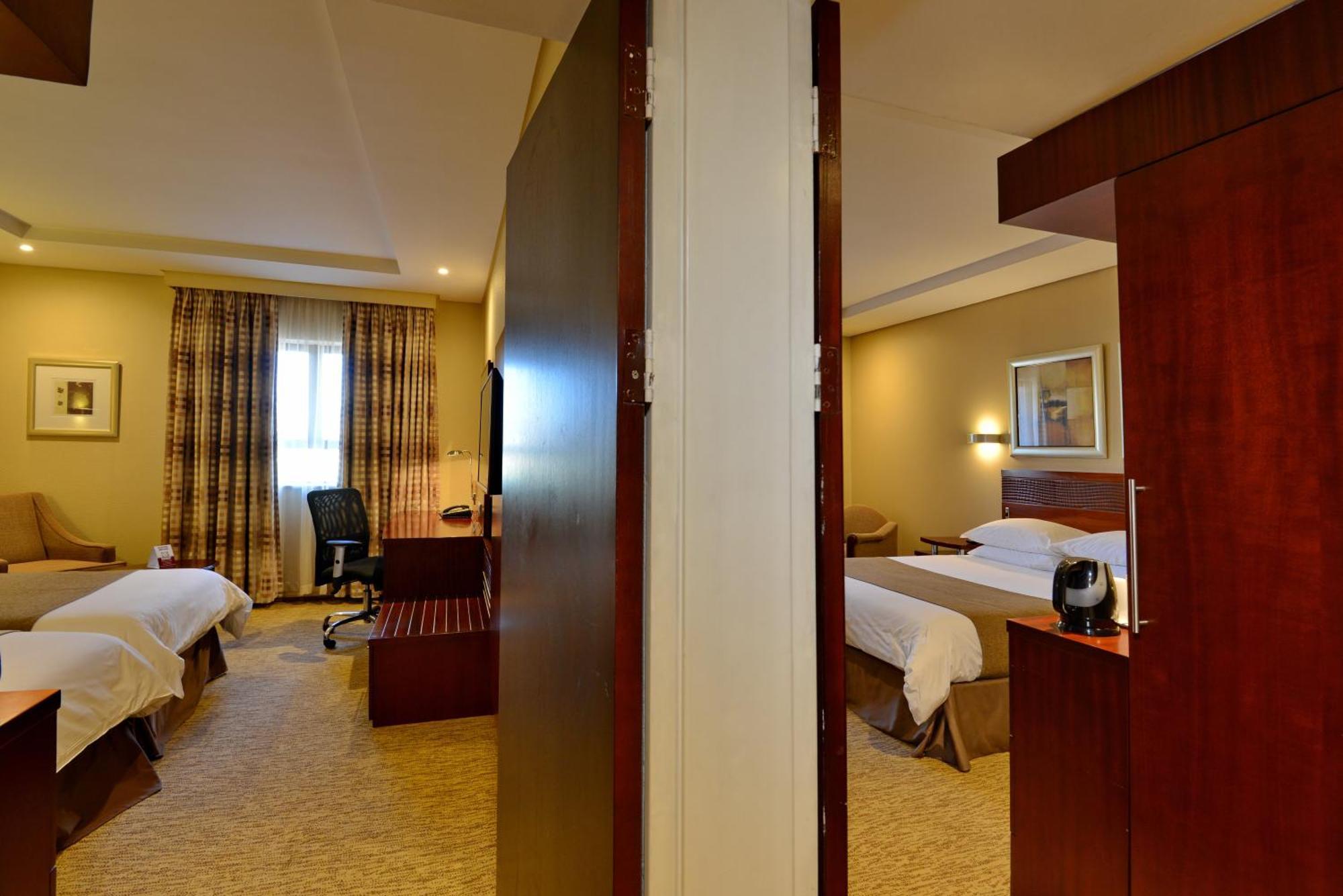 City Lodge Hotel Johannesburg Airport, Barbara Road Kempton Park Esterno foto