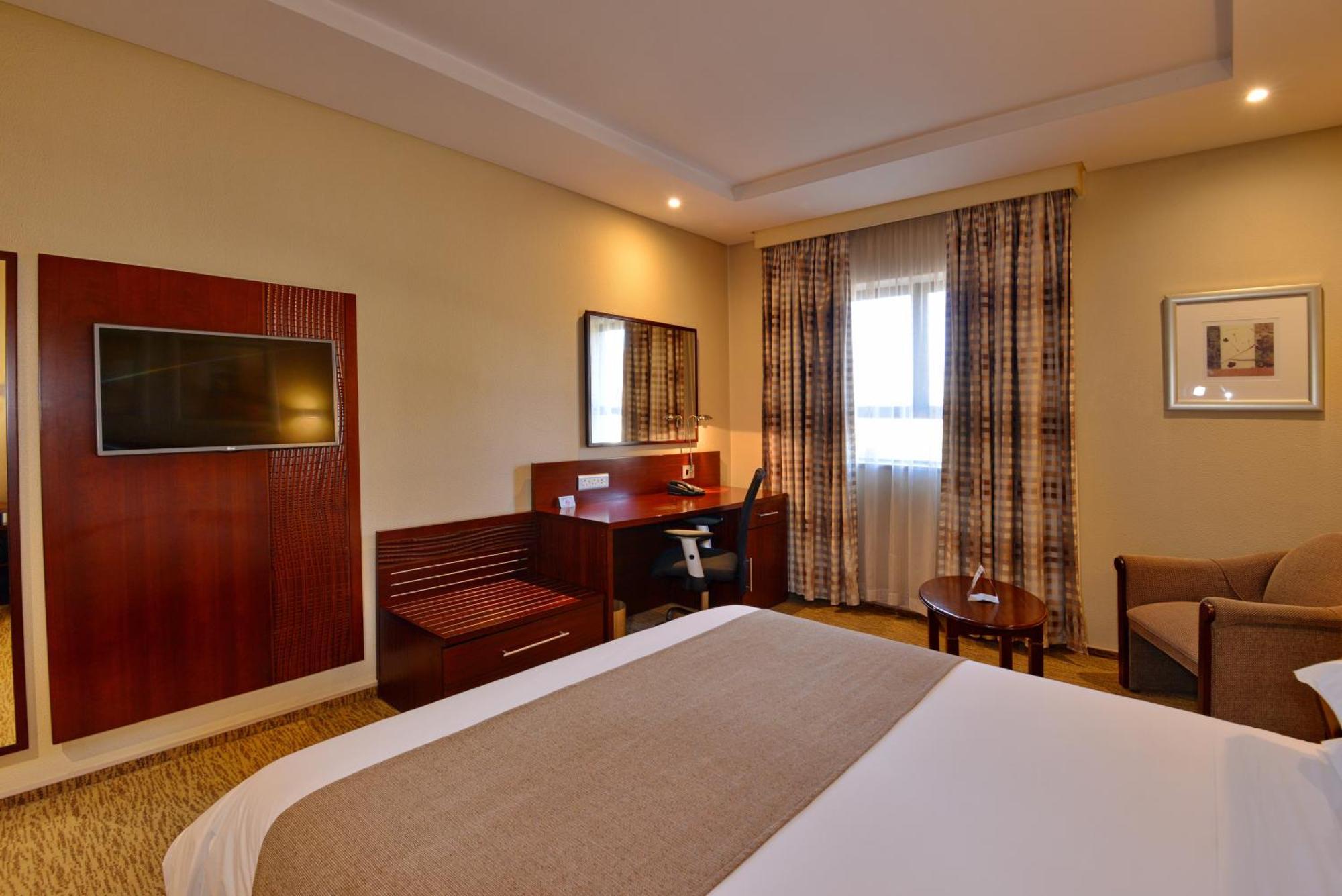 City Lodge Hotel Johannesburg Airport, Barbara Road Kempton Park Esterno foto
